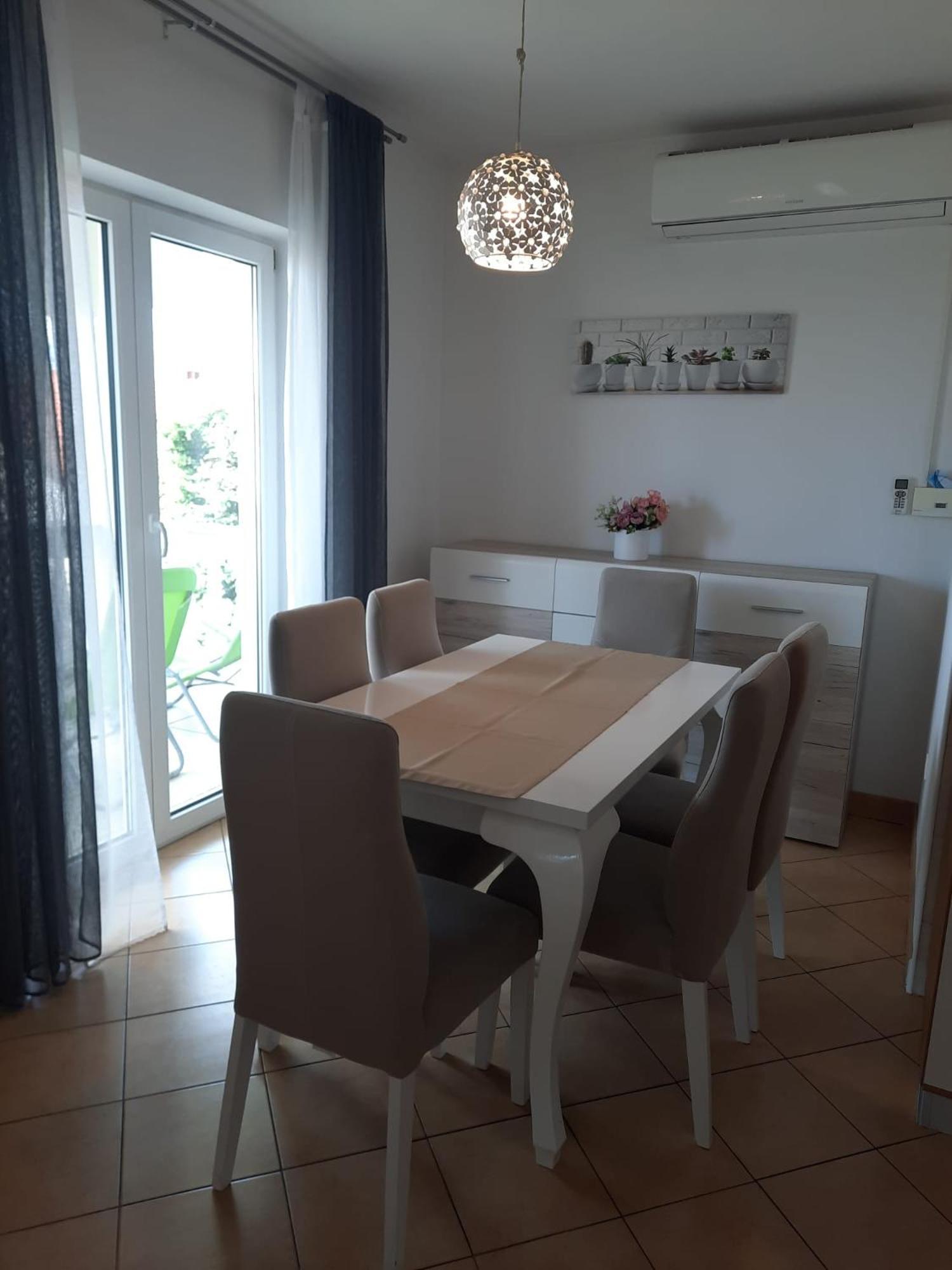 Apartman Mila Novi Vinodolski Εξωτερικό φωτογραφία